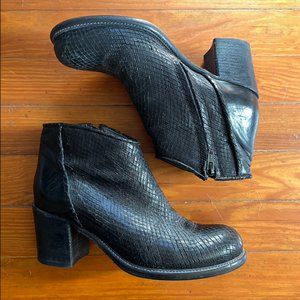 Heeled Black Textured Ankle Boots 36.5